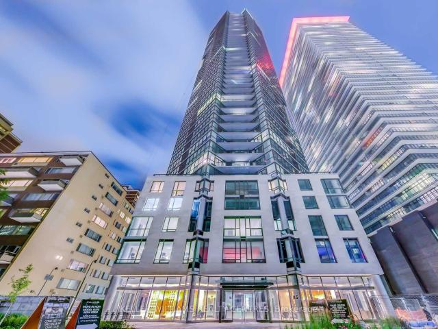 Condo for rent in Toronto Centre, Toronto