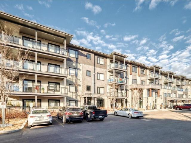 Apartment for sale in Wedgewood, Alberta