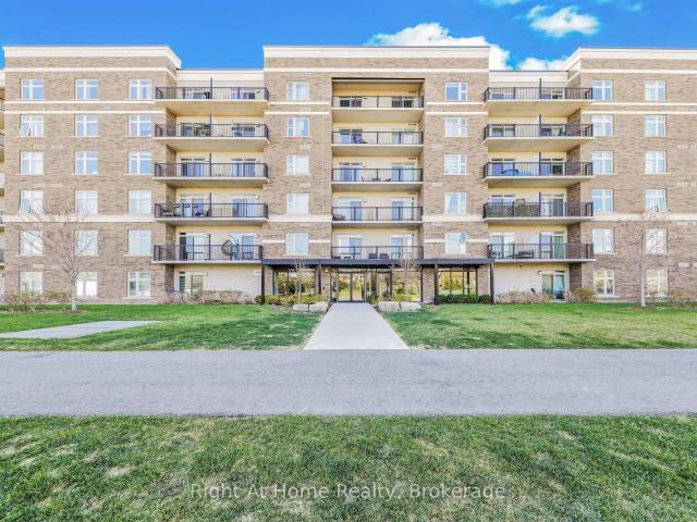 Condo for sale in Milton, Ontario