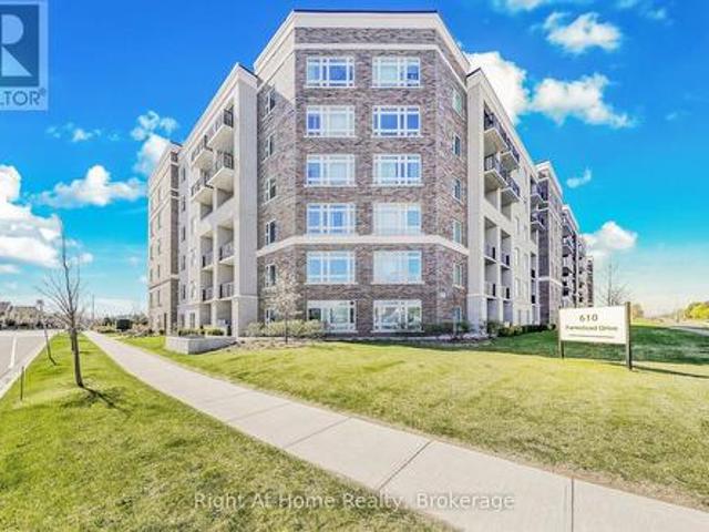 Condo for sale in Milton, Golden Horseshoe