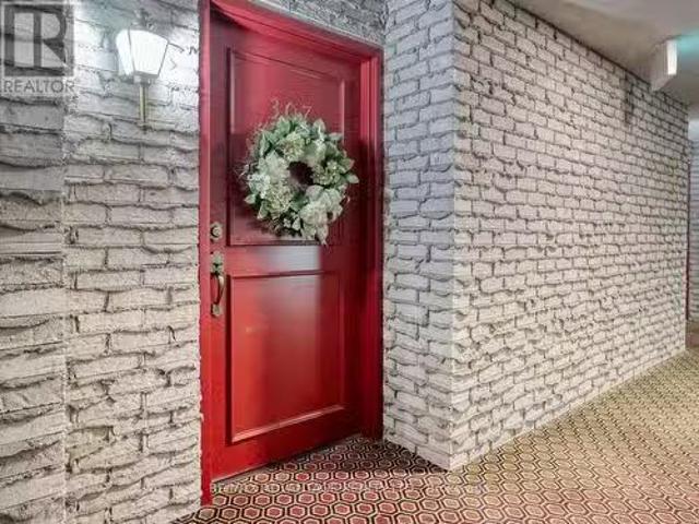 Condo for sale in Arva, Ontario