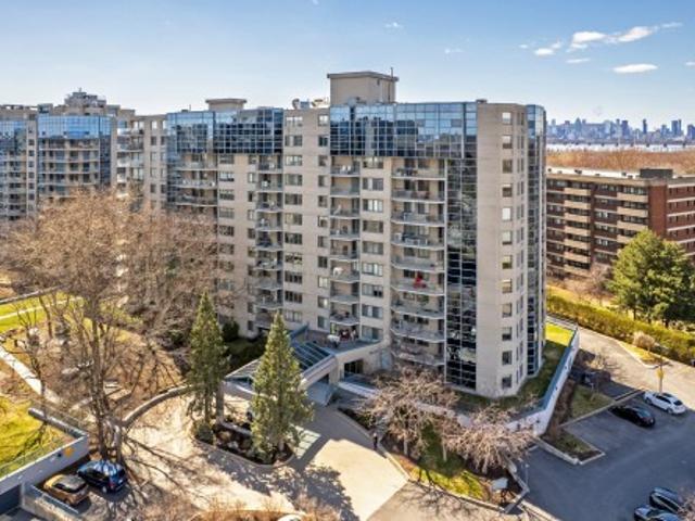Condo for sale in Saint-lambert, Quebec