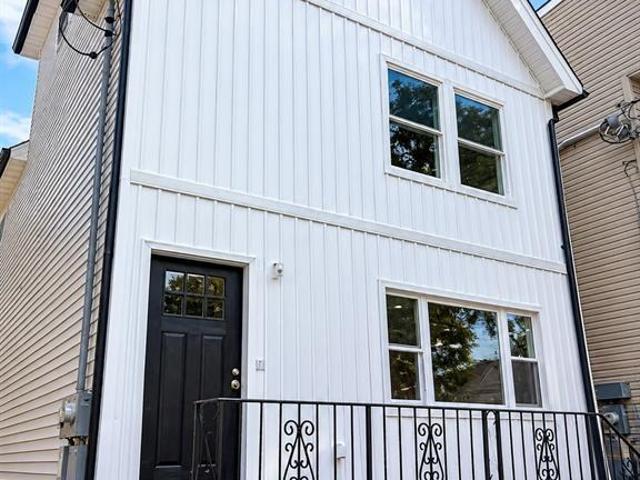 House for sale in Harrison, Hudson County