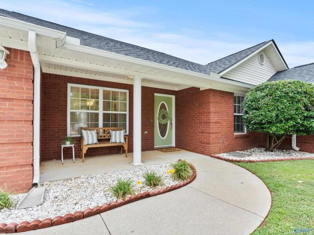House for sale in New Market, Alabama