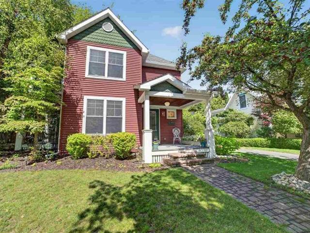 House for sale in Charlevoix, Michigan