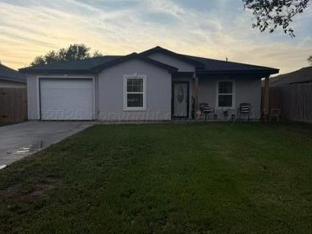 House for sale in Hereford, Deaf Smith County