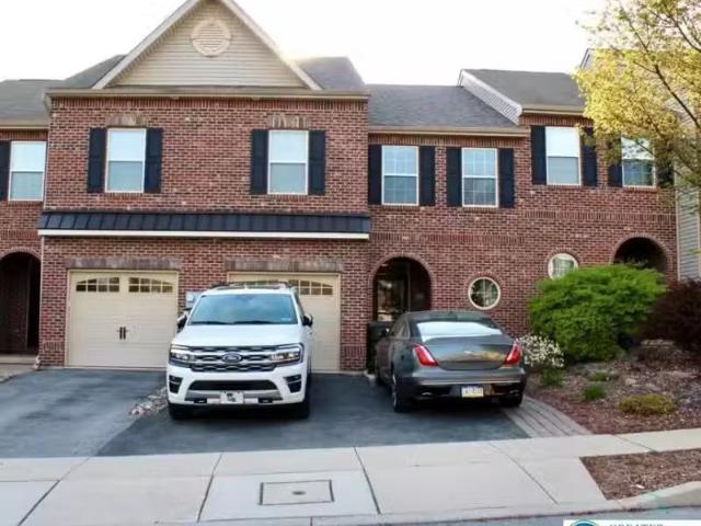 Condo for rent in Allentown