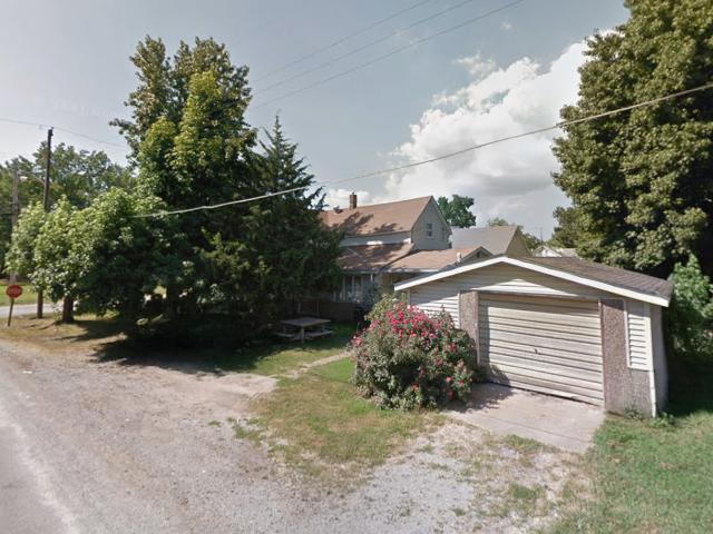 House for sale in Perry, Illinois