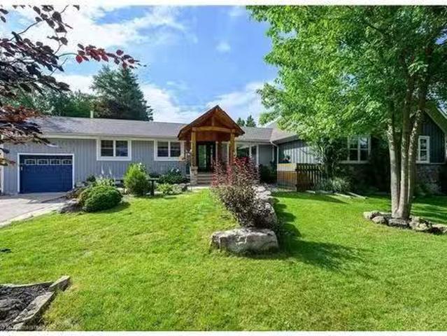 House for sale in Ancaster, Ontario