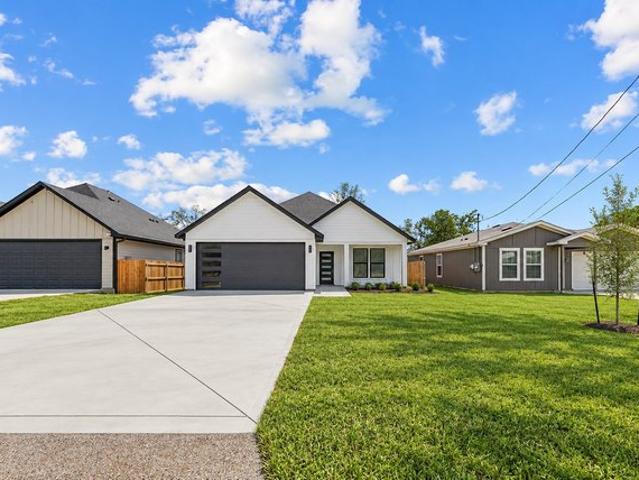 House for sale in Corsicana, Navarro County