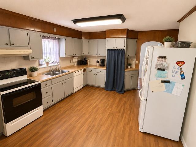 House for sale in New Castle, Pennsylvania