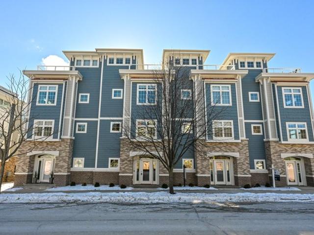 Condo for sale in Port Washington, Wisconsin