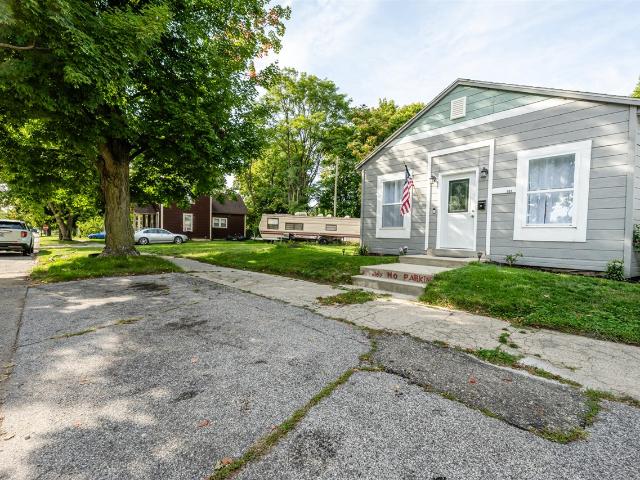 House for sale in Dowagiac, Michigan