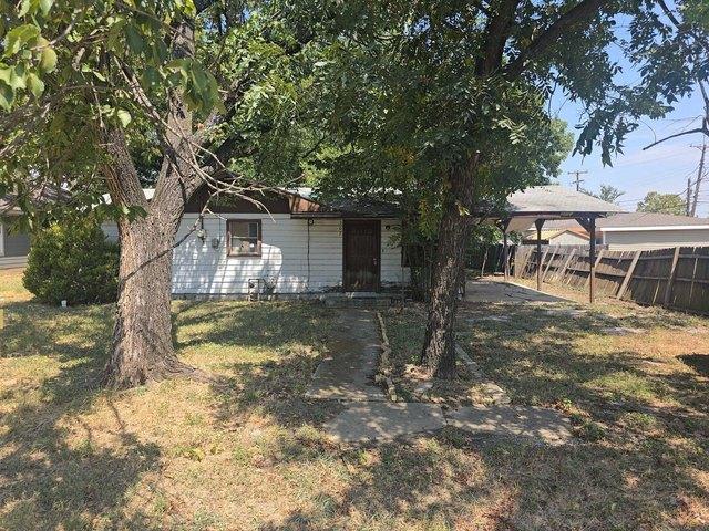 House for sale in Johnson, Texas