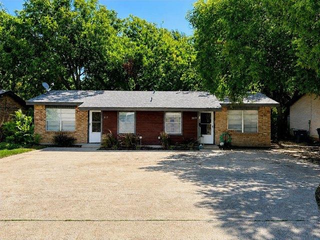 House for sale in Arlington, Texas