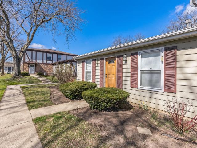 Townhouse for sale in Vernon Hills, Illinois