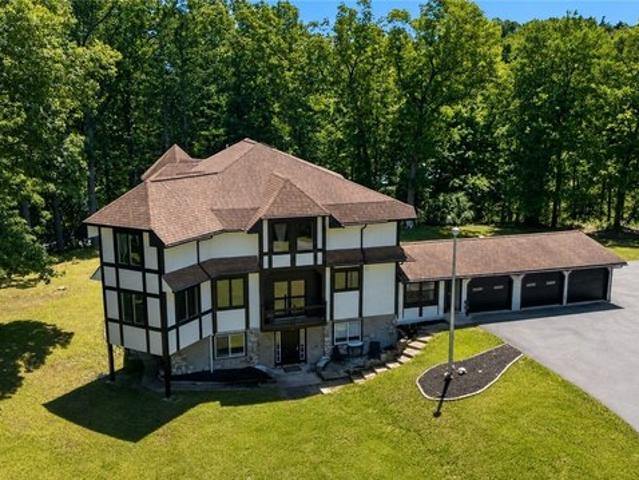 House for sale in Pittsford, New York