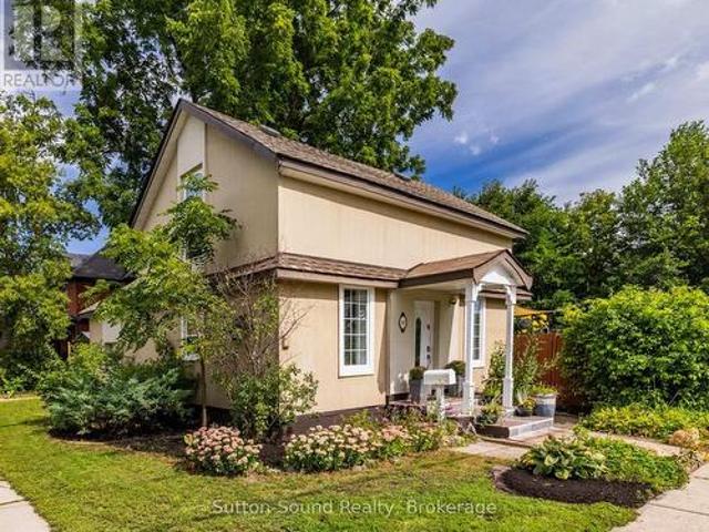 House for sale in Collingwood, Ontario