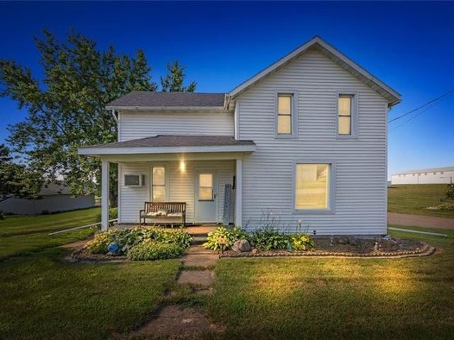 House for sale in Blairstown, Iowa