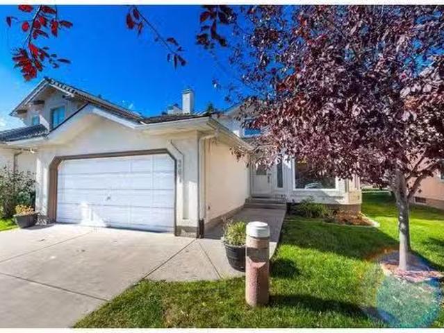 House for sale in Northwest, Alberta