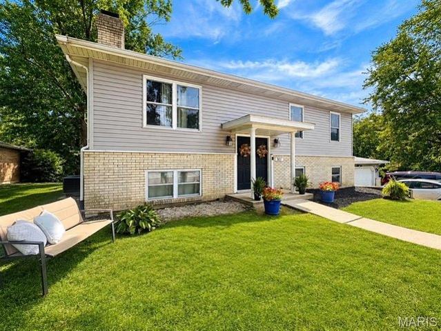 House for sale in Troy, Illinois