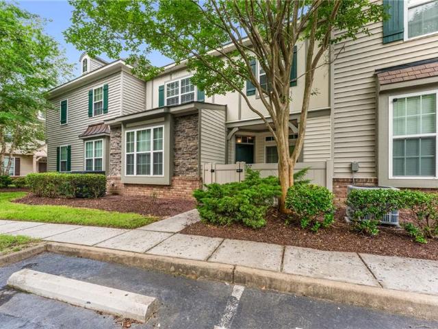 Condo for sale in Virginia
