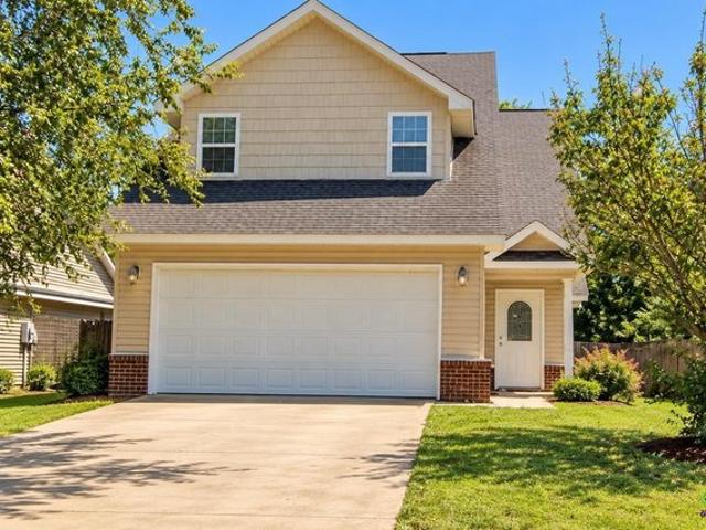 House for sale in Kathleen, Georgia