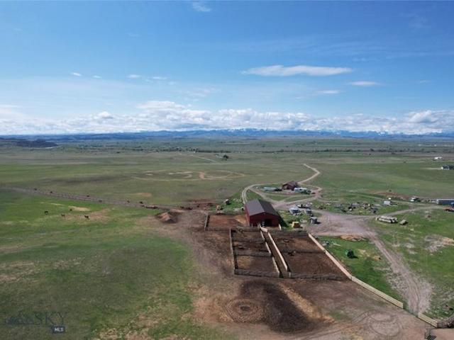 Farm for sale in Sweet Grass, Montana
