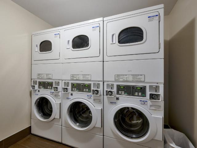 Apartment for rent in Mulhurst Bay, Ontario