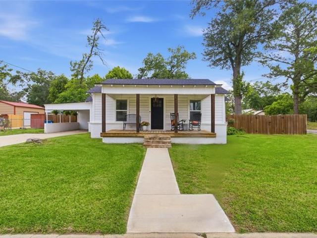 House for sale in Wood, Texas