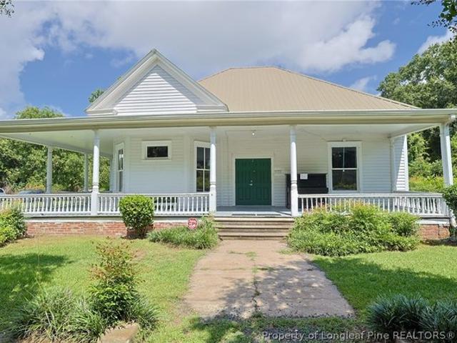 House for sale in Maxton, North Carolina
