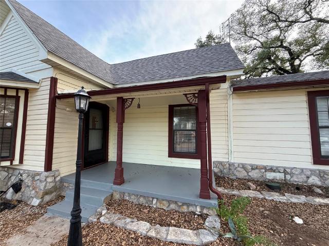 House for sale in Glen Rose, Somervell County