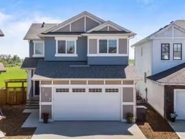 House for sale in High River, Alberta