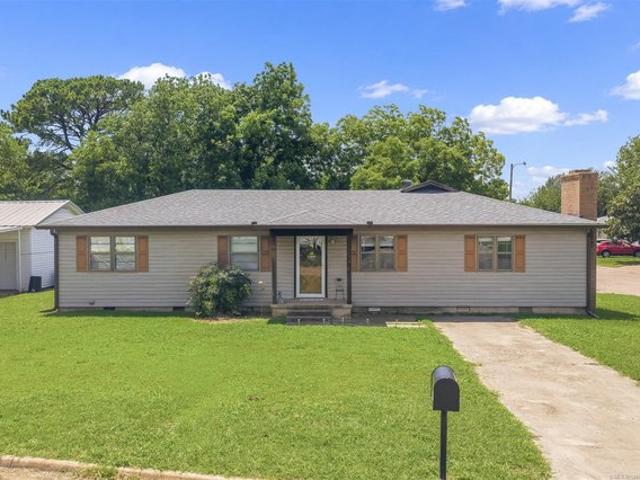 House for sale in Marietta, Oklahoma