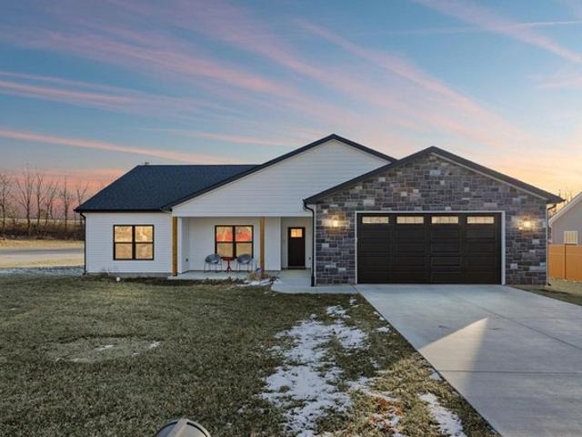 House for sale in Fowler, Indiana