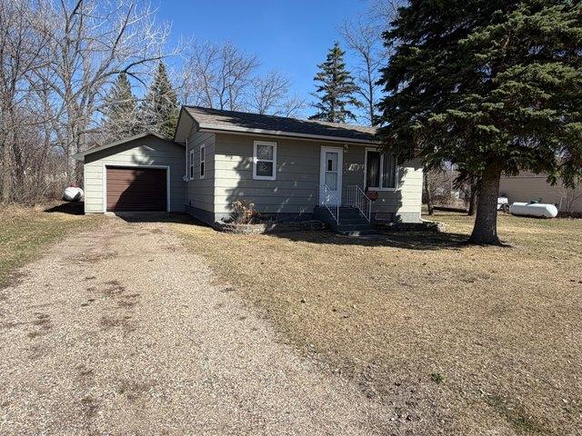 House for sale in Mcville, North Dakota