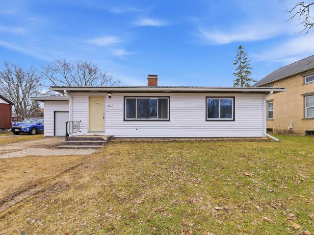 House for sale in Reeseville, Wisconsin