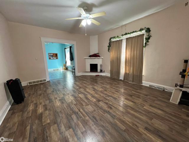 House for sale in Creston, Iowa