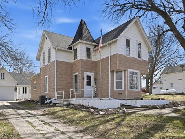 House for sale in Charter Oak, Iowa