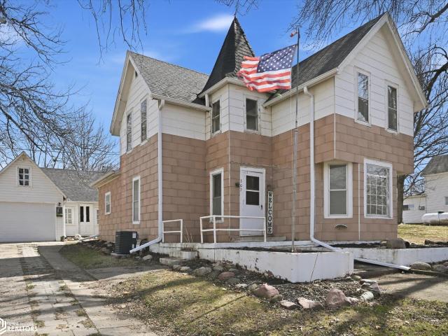 House for sale in Charter Oak, Iowa