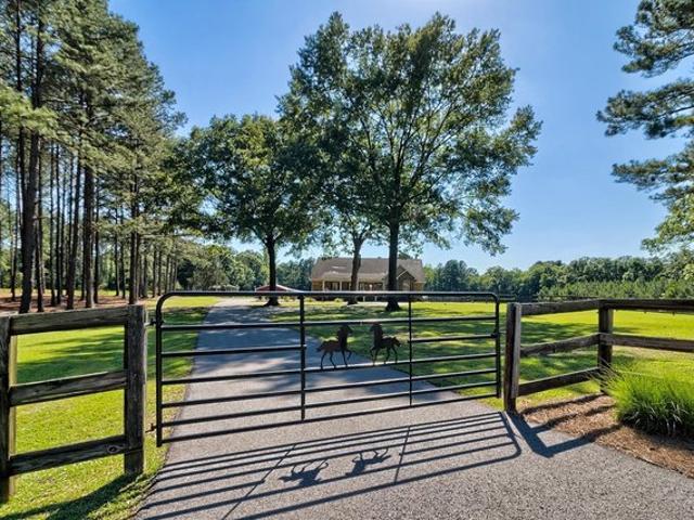 House for sale in Chapin, South Carolina