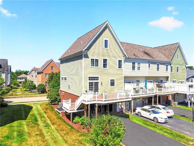 Townhouse for sale in Bradfordwoods, Pennsylvania