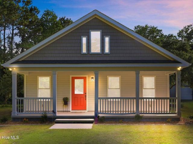 House for sale in Holly Ridge, North Carolina