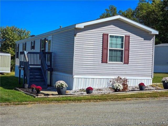 House for sale in Latrobe, Pennsylvania
