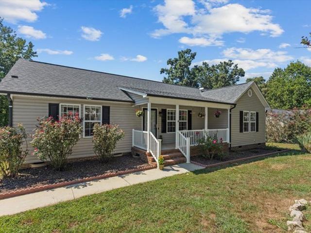 House for sale in Rougemont, Durham County