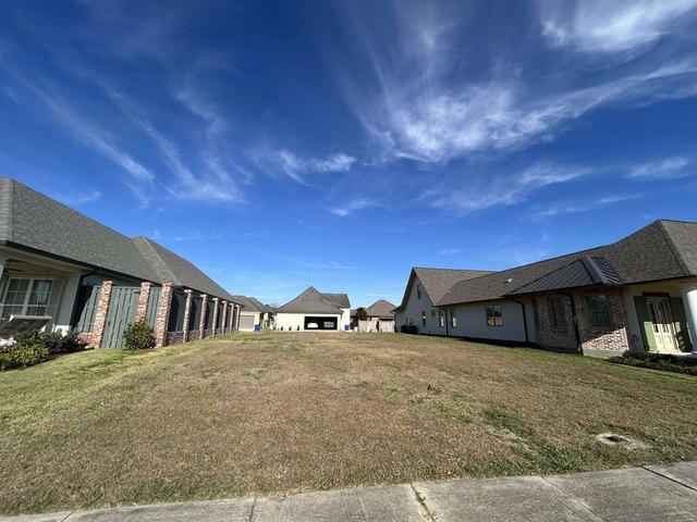 Land for sale in Thibodaux, Louisiana