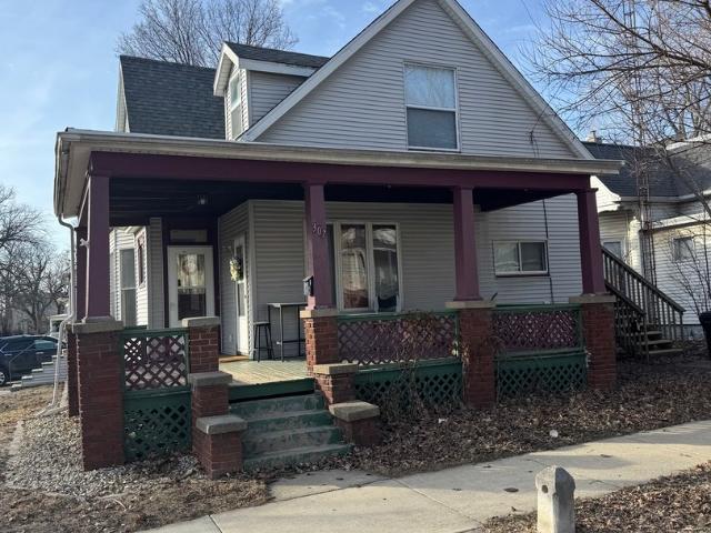 House for sale in Mclean, Illinois