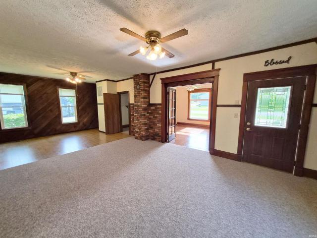 House for sale in Pierceton, Indiana