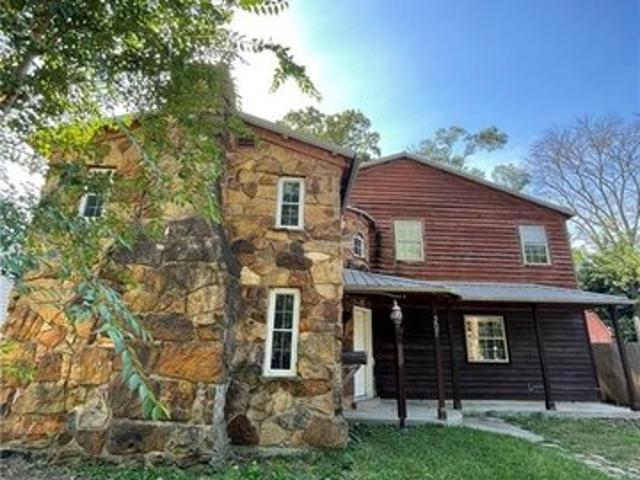 House for sale in Clinton, Missouri