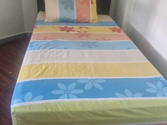 Room for rent in Serangoon